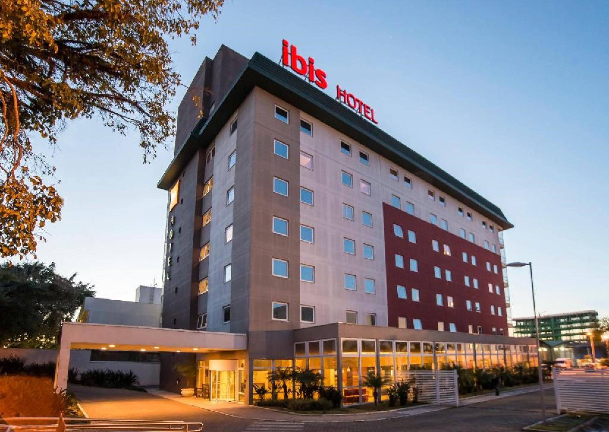Ibis Canoas Shopping Extérieur photo