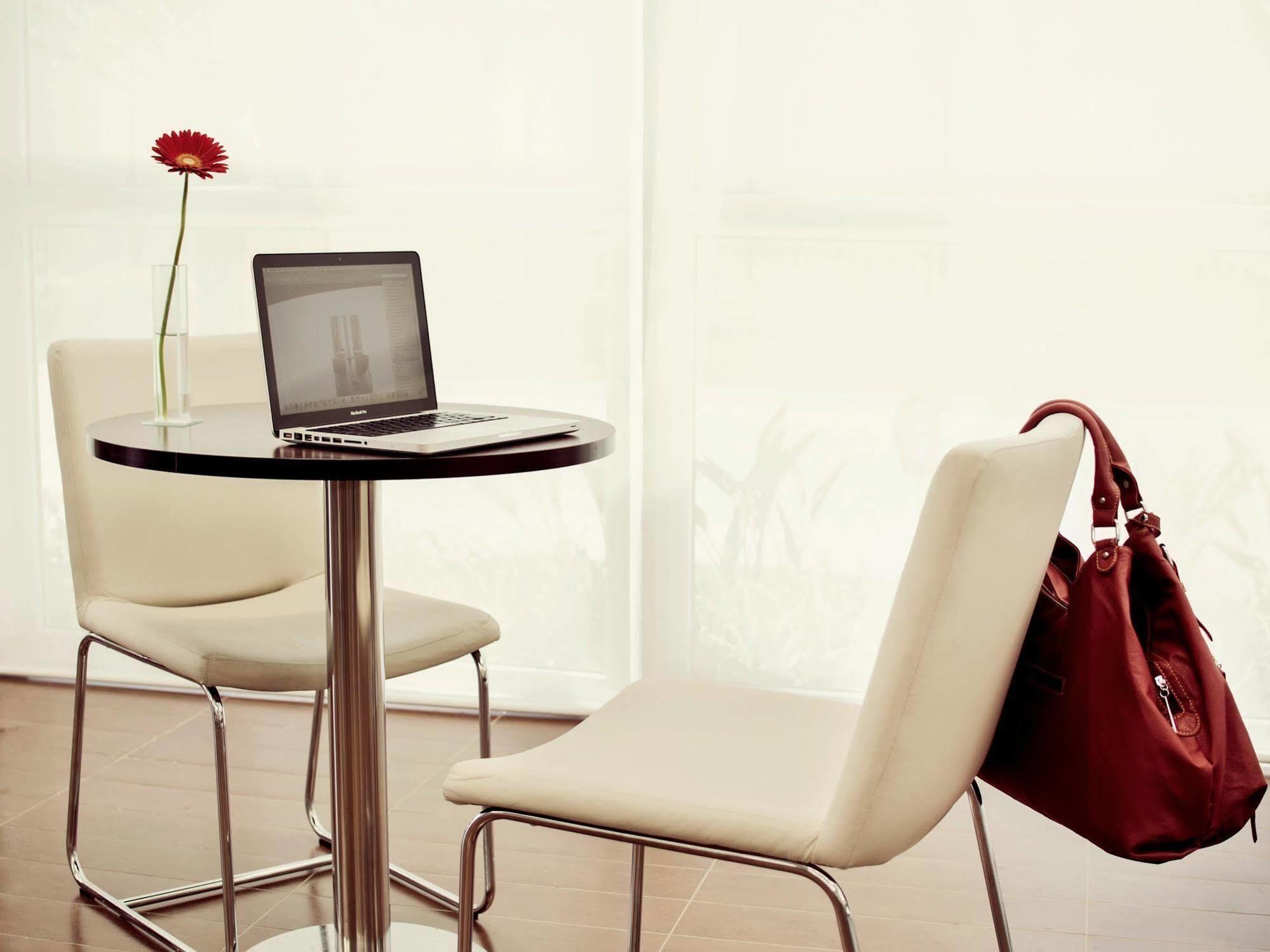 Ibis Canoas Shopping Extérieur photo